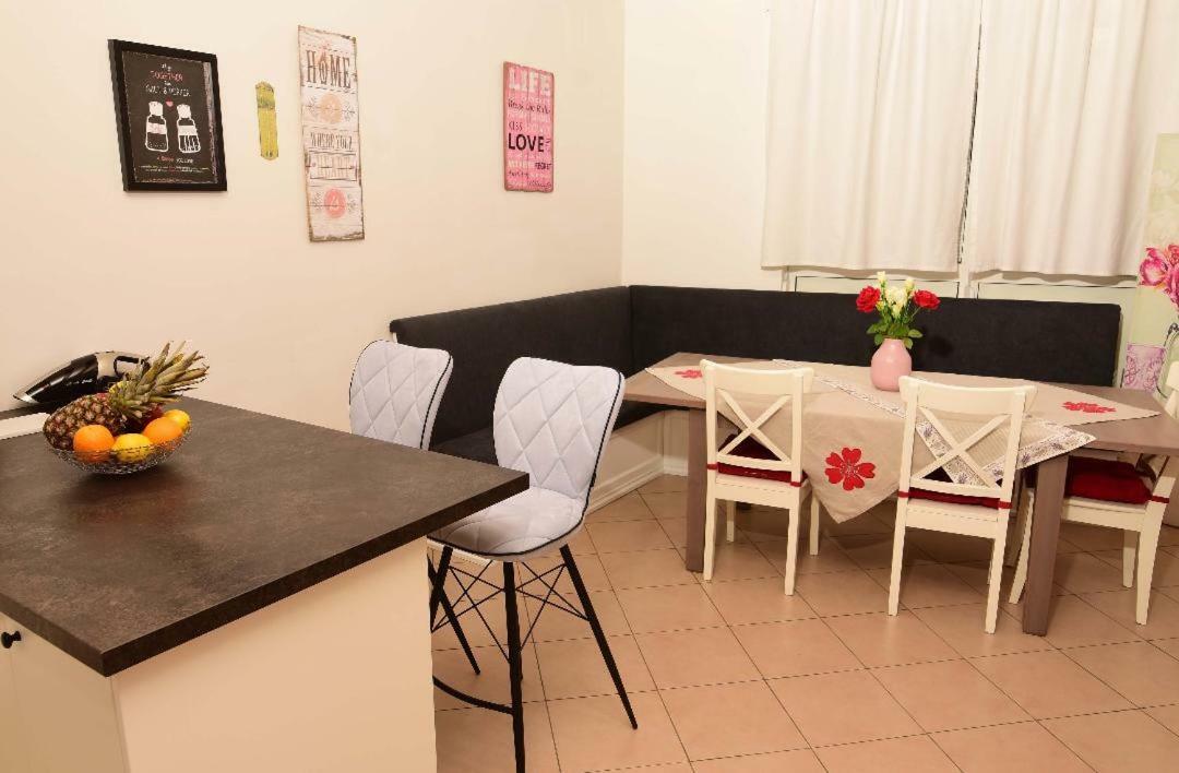 Studio Tami I Barbi Lägenhet Opatija Exteriör bild